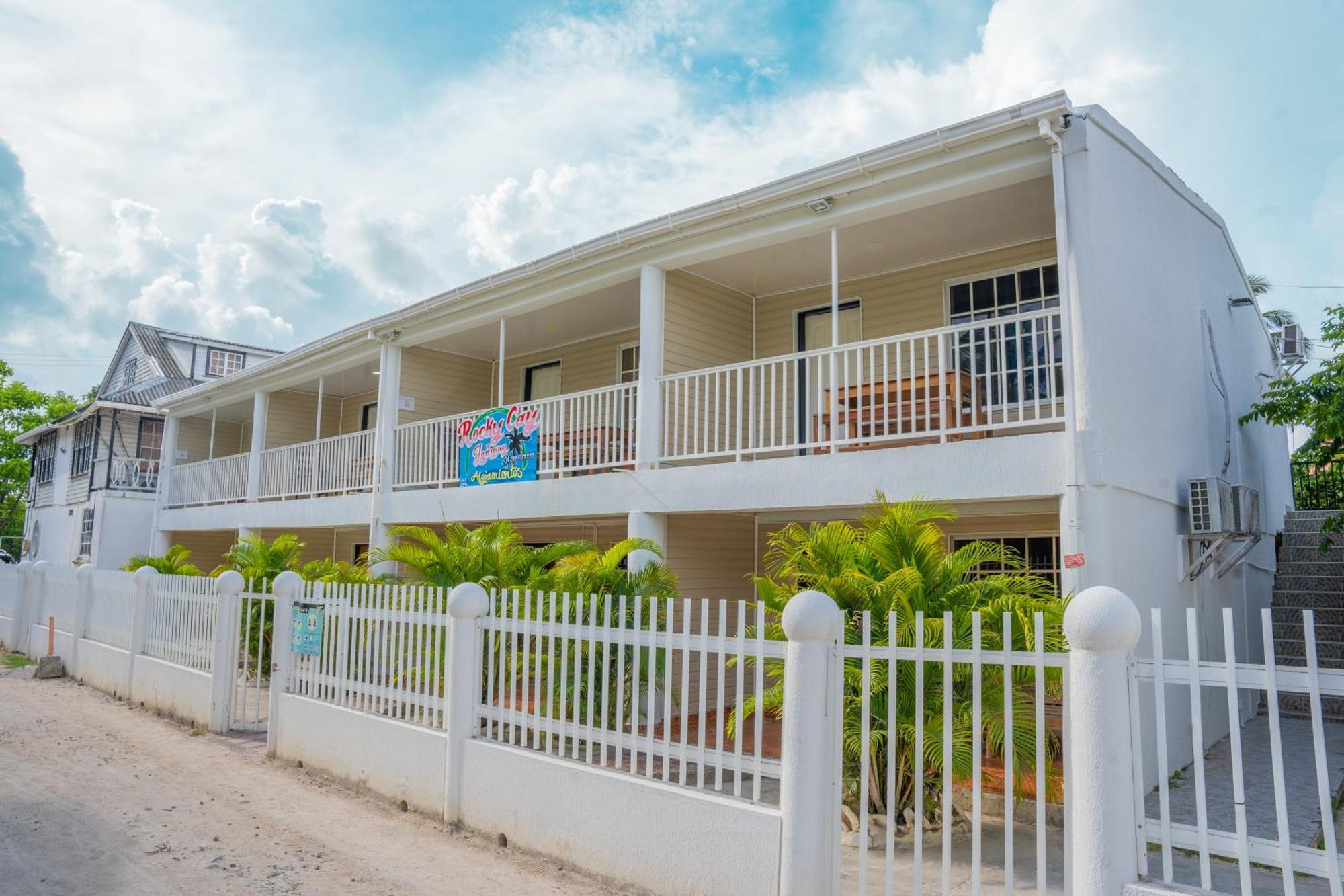 Rocky Cay Lodging San Andres  Exterior photo